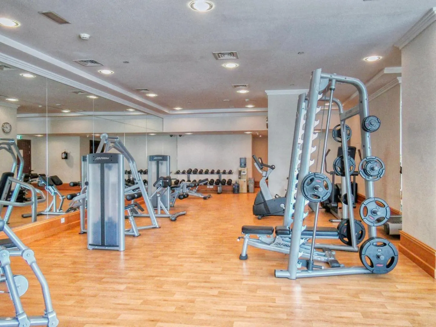 Apartment Classic Retreat In Jbr With Private Beach Access Dubai