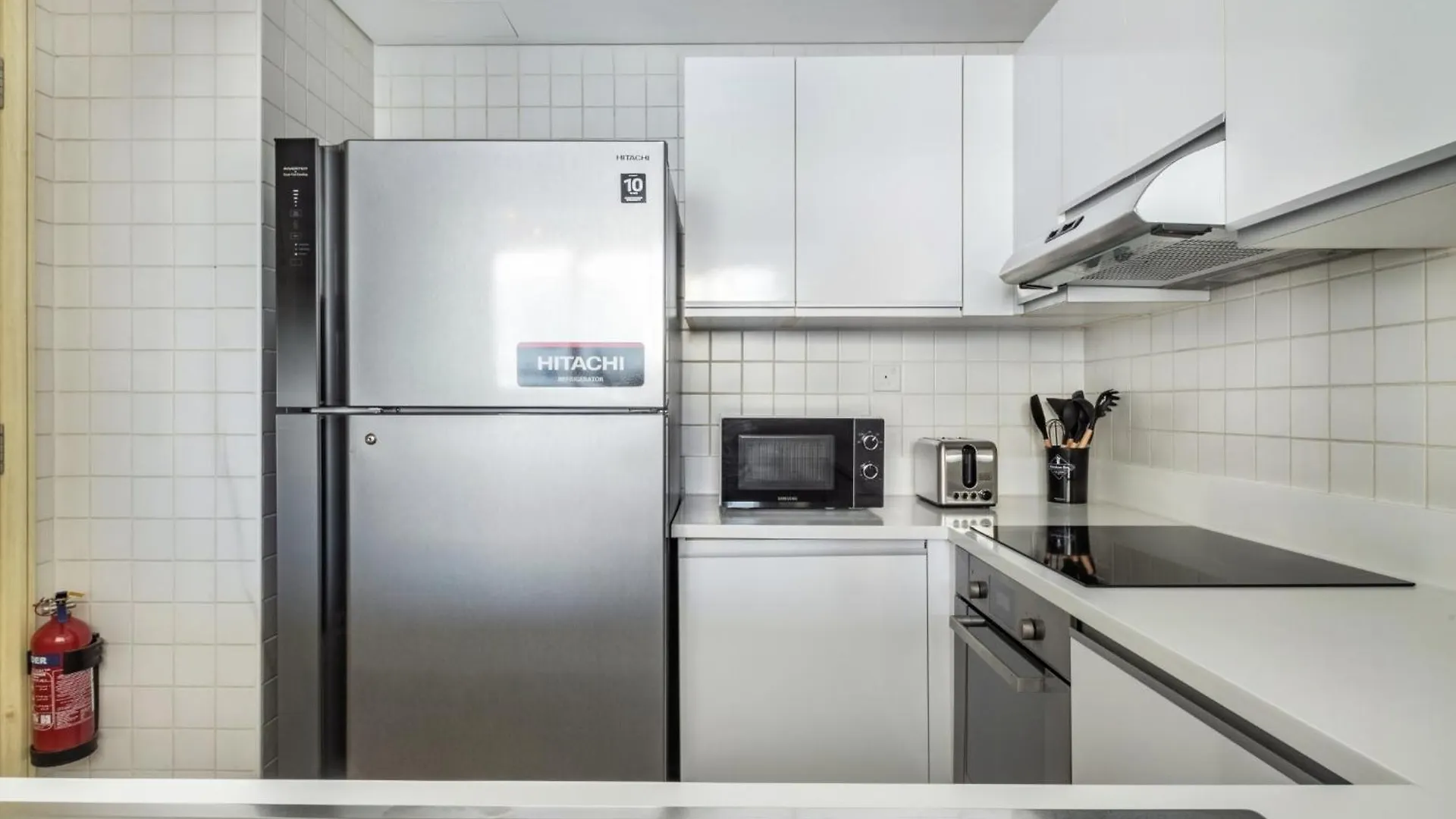 Apartment Classic Retreat In Jbr With Private Beach Access Dubai
