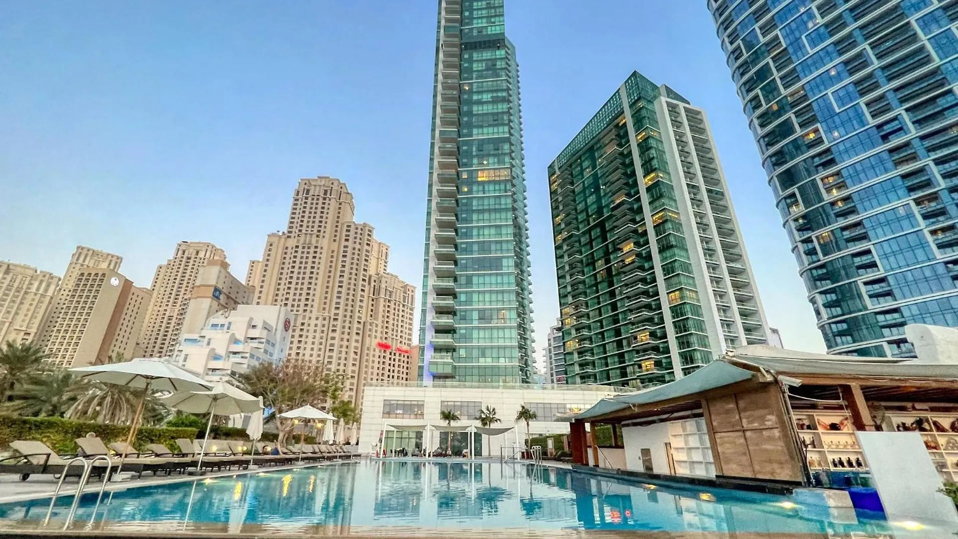 Classic Retreat In Jbr With Private Beach Access Dubai